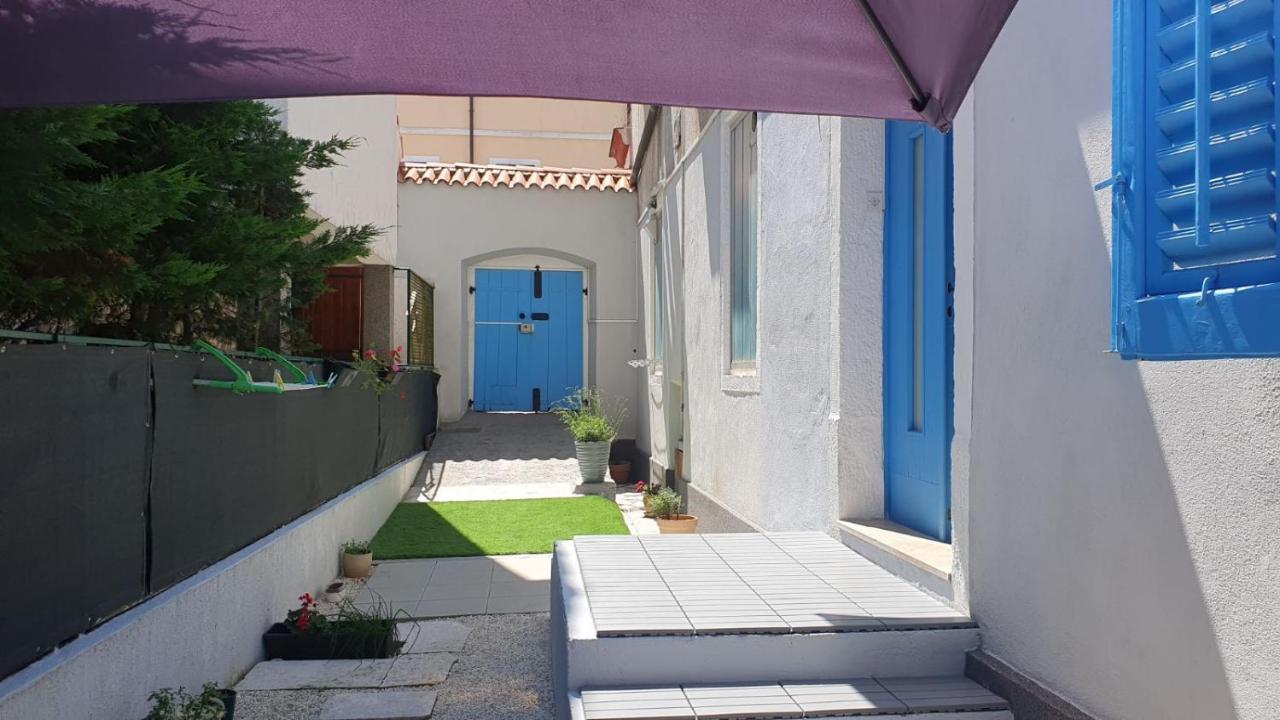 Holiday Home Blue Door In Pula Dış mekan fotoğraf